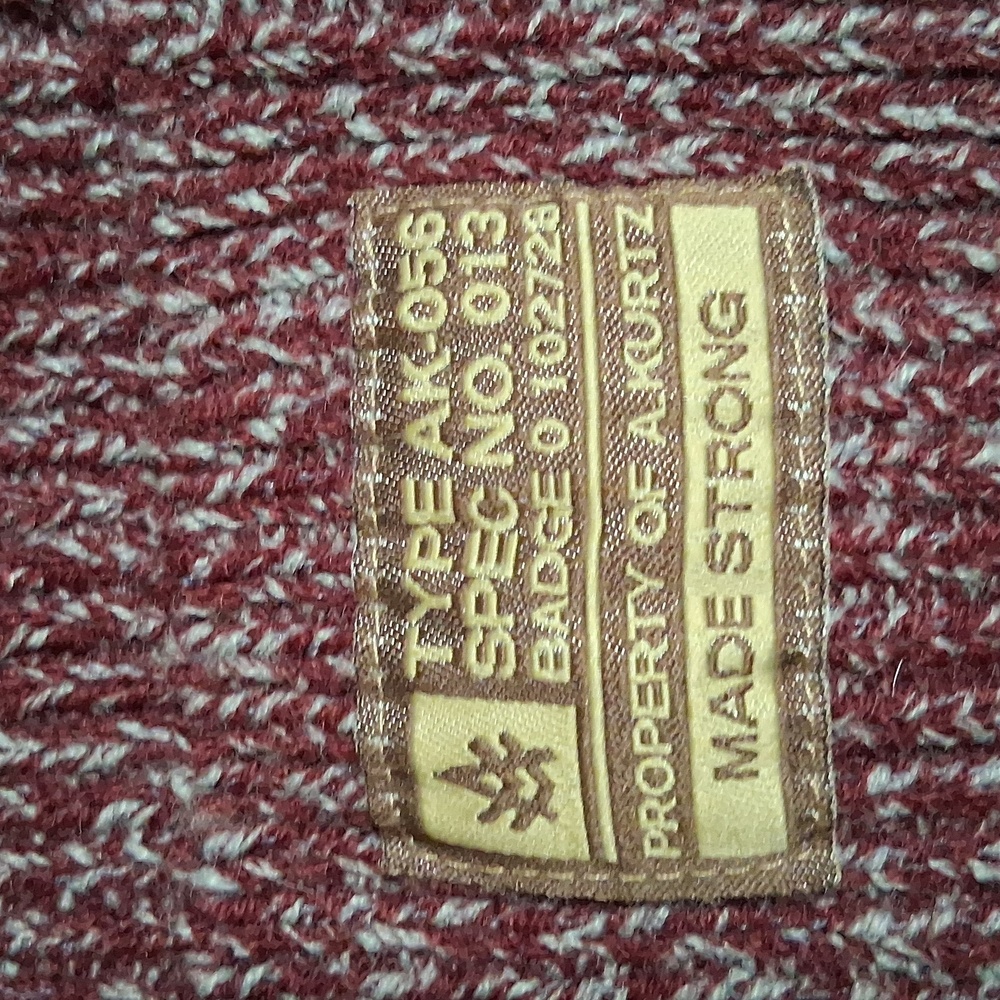 A.Kurtz Bounty Beanie MADE STRONG Watchcap Maroon Unisex - Picture 2 of 3